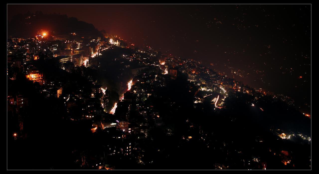 Jain Group Sikkim Continental Hotel Gangtok Luaran gambar
